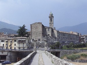 Xtrallusion offers characteristic Bed and Breakfast, B&B, Guest House, Hotel, Albergo and Country Lodge accommodation in Italy. Plus independent self-guided Walking, Adventure, Activity, Skiing and Paragliding Holiday itineraries on the Italian Rivieras, in the Italian Lakes, in the Italian Alps and in some of the most beautiful corners of Italy.